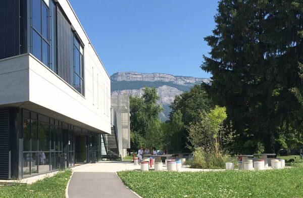 Bibliothèque universitaire de lettres