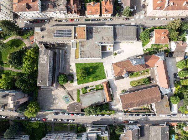 college-les-charmilles-grenoble